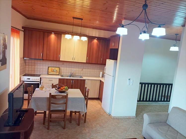 Lourantos Bayside Apartments فاثي المظهر الخارجي الصورة