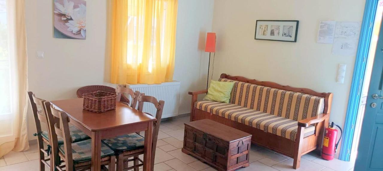 Lourantos Bayside Apartments فاثي المظهر الخارجي الصورة
